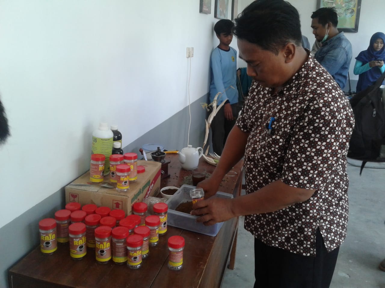 Wiich Lelaki Bantul Ini Temukan Produk Kapi Baru “Kopi Upra Dari Tanaman Sayuran 